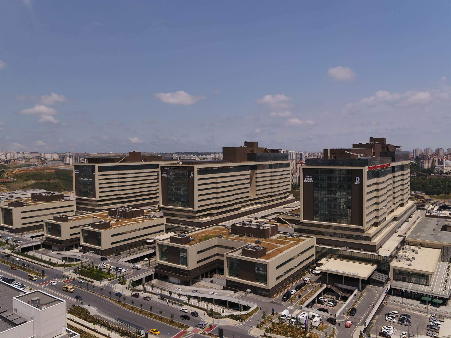 Basaksehir Cam and Sakura Hospital