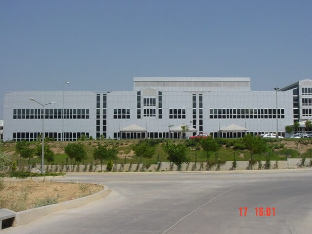 Delphi Packard Administrative and Production Facilities